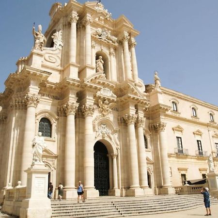 Апартаменты Casa Timoleonte Сиракузы Экстерьер фото